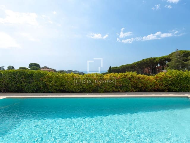 5 soveværelse Villa til salg i Sant Vicenç de Montalt med swimmingpool garage - € 2.200.000 (Ref: 9950124)