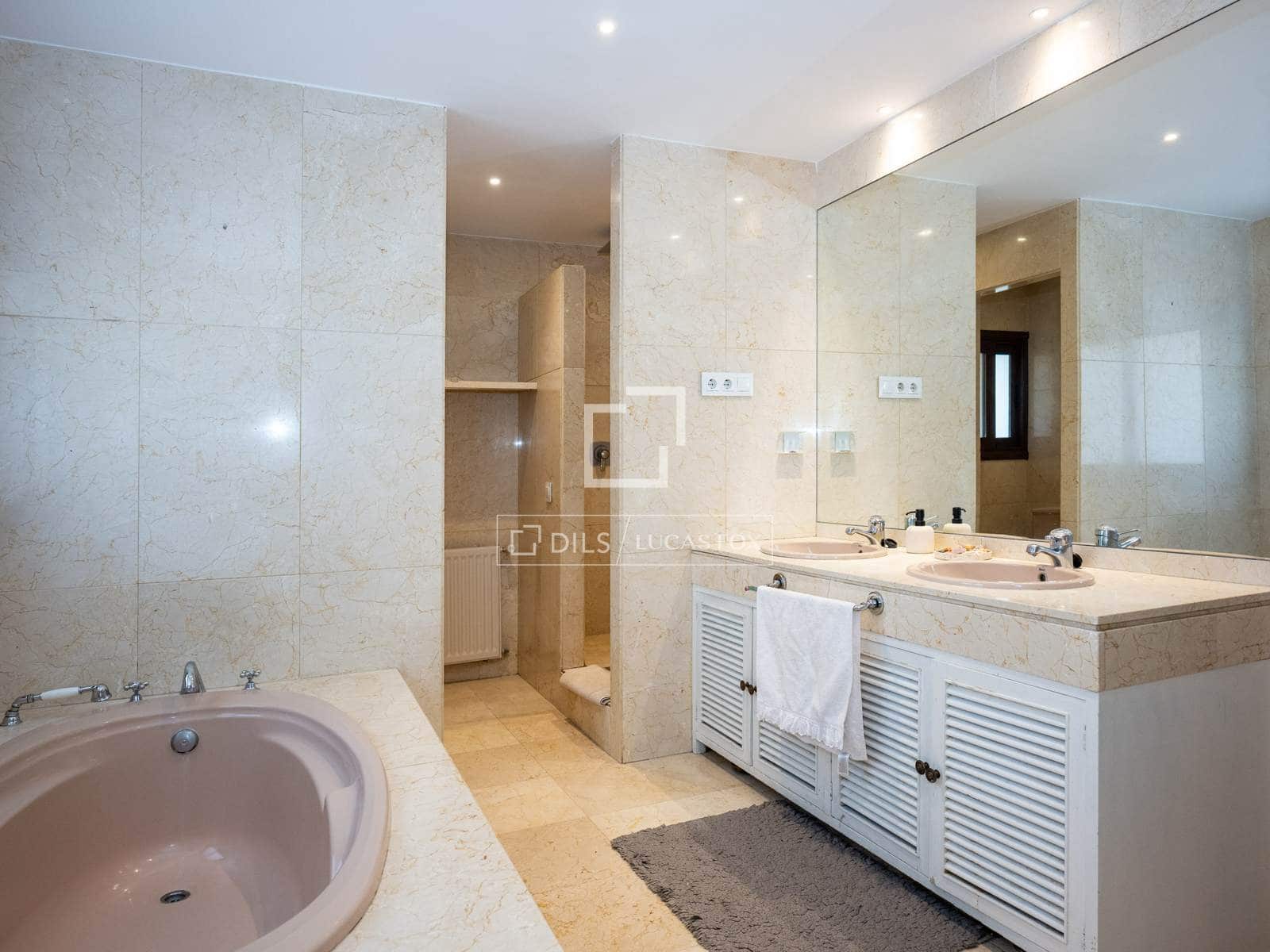 5 Zimmer Villa zu vermieten in Fuente del Fresno mit Pool Garage - 6.500 € (Ref: 9950314)