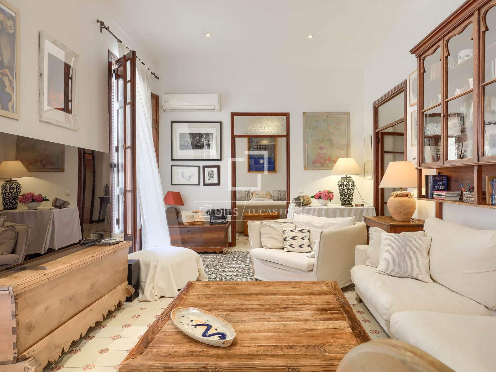 2 bedroom Apartment for sale in Palma de Mallorca - € 775,000 (Ref: 9950316)