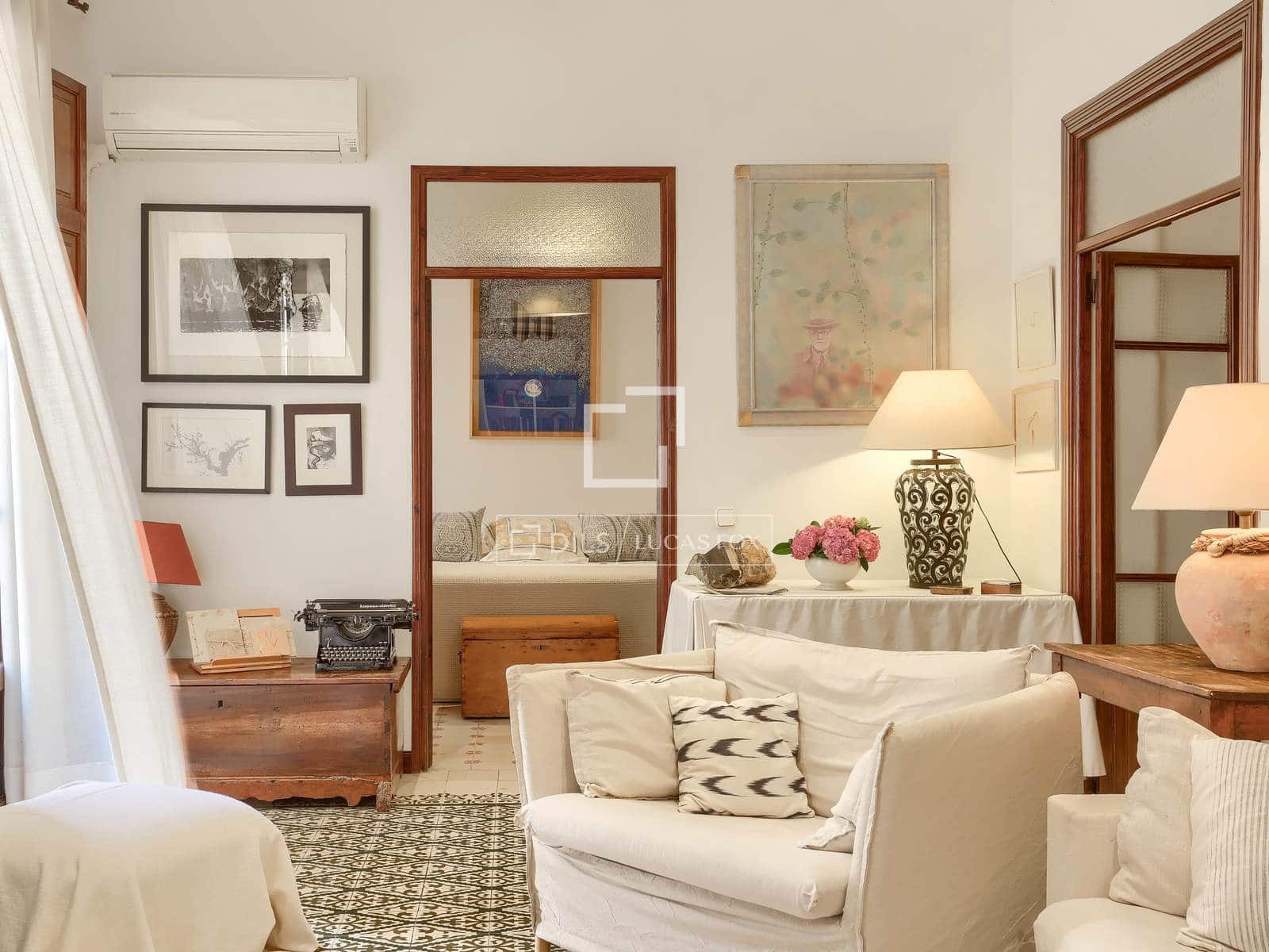 2 bedroom Apartment for sale in Palma de Mallorca - € 775,000 (Ref: 9950316)