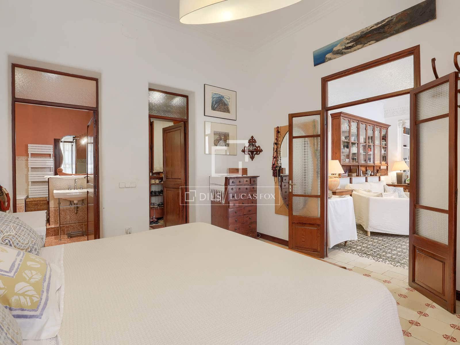 2 bedroom Apartment for sale in Palma de Mallorca - € 775,000 (Ref: 9950316)