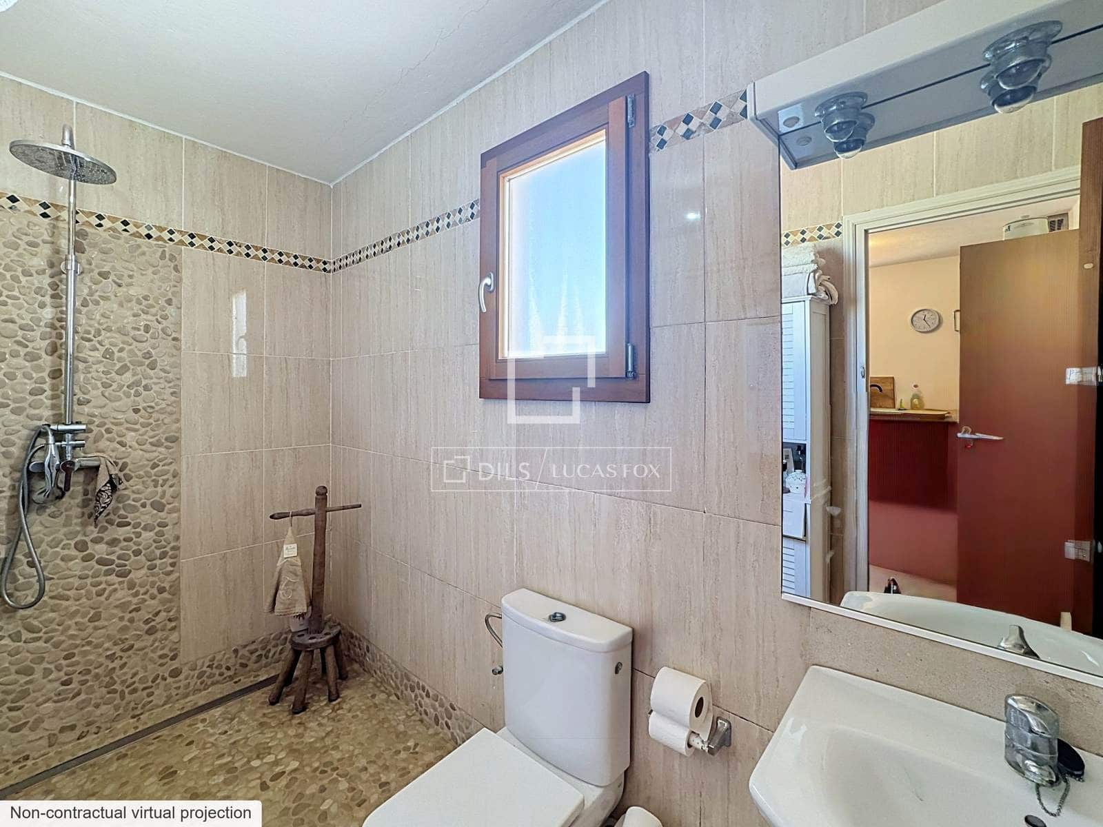 7 Zimmer Villa zu verkaufen in Es Castell mit Pool Garage - 1.250.000 € (Ref: 9950317)