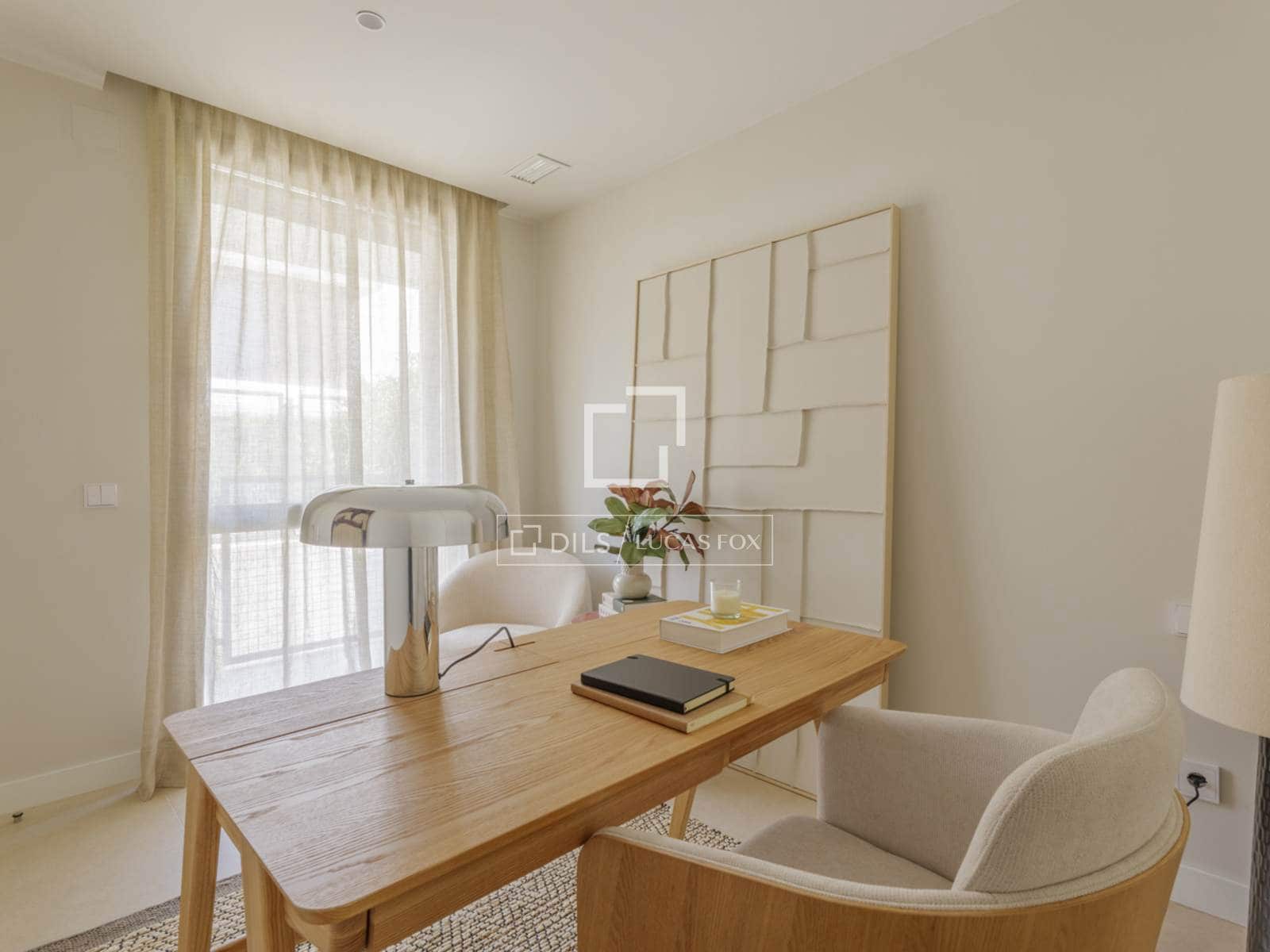 5 bedroom Villa for sale in Madrid city with pool garage - € 2,600,000 (Ref: 9950320)