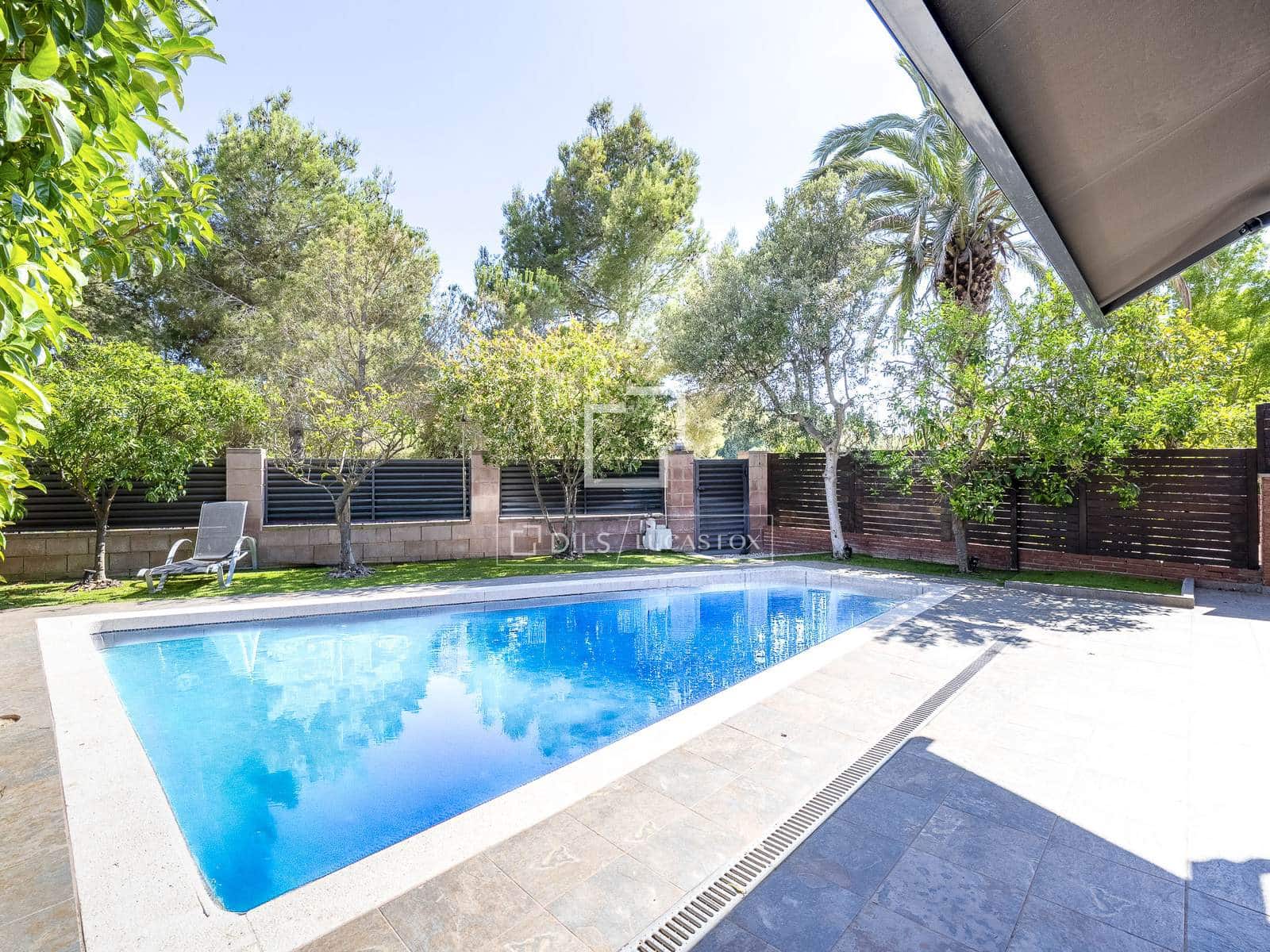 5 camera da letto Villa in vendita in Cambrils con piscina garage - 690.000 € (Rif: 9950321)