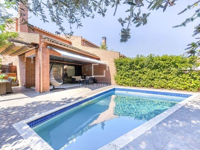5 camera da letto Villa in vendita in Cambrils con piscina garage - 690.000 € (Rif: 9950321)