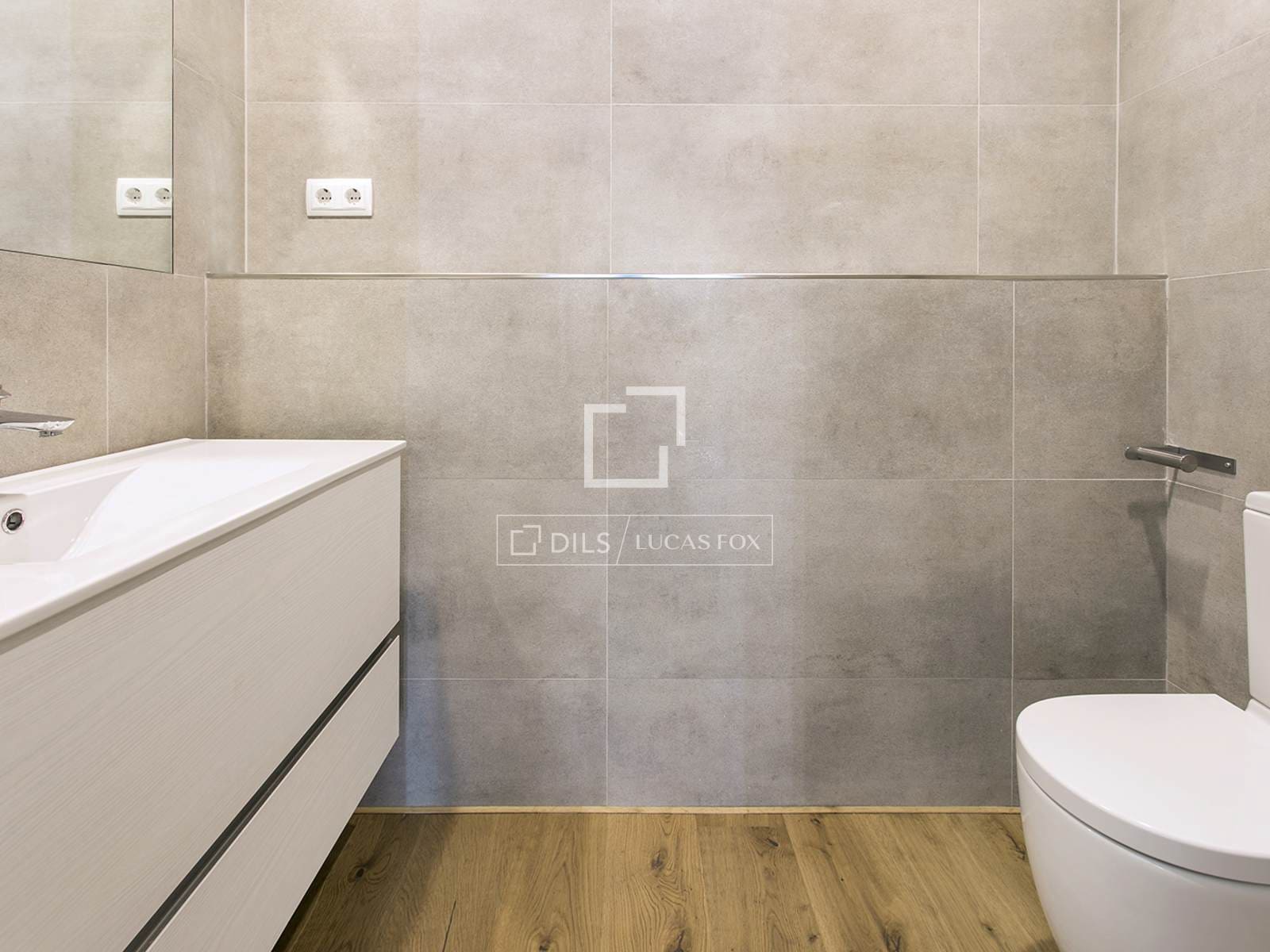 2 sovrum Lägenhet att hyra i Barcelona stad - 3 000 € (Ref: 9950481)