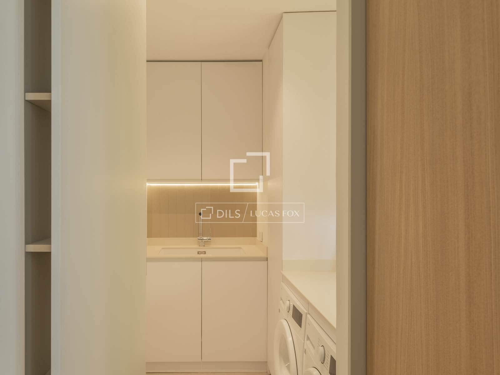 3 soveværelse Lejlighed til salg i Madrid by med garage - € 2.300.000 (Ref: 9950482)