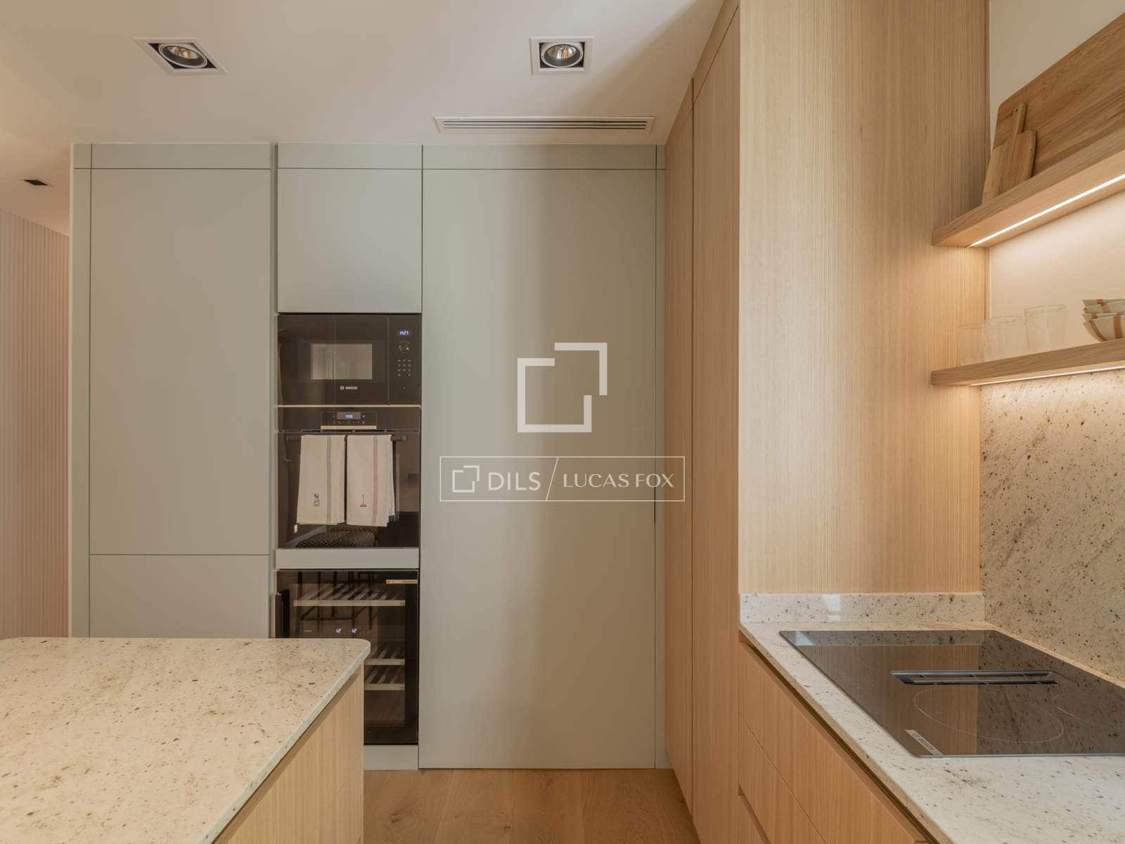 3 soveværelse Lejlighed til salg i Madrid by med garage - € 2.300.000 (Ref: 9950482)
