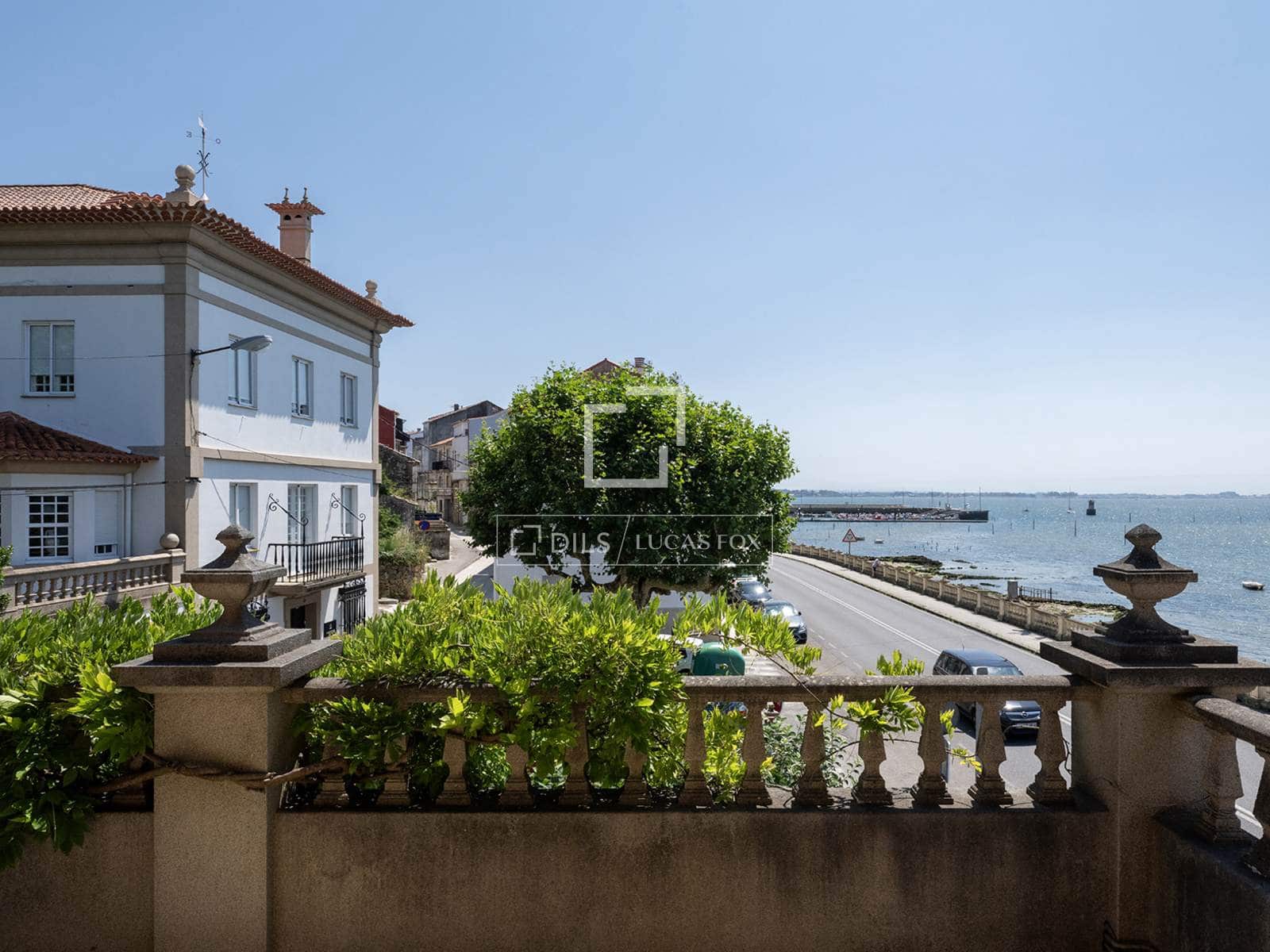 5 soveværelse Villa til salg i Vilagarcia de Arousa med swimmingpool garage - € 690.000 (Ref: 9950600)