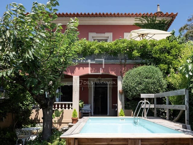 5 soverom Villa til salgs i Vilagarcía de Arousa med svømmebasseng garasje - € 690 000 (Ref: 9950600)