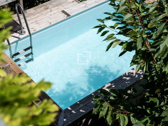 5 soverom Villa til salgs i Vilagarcía de Arousa med svømmebasseng garasje - € 690 000 (Ref: 9950600)