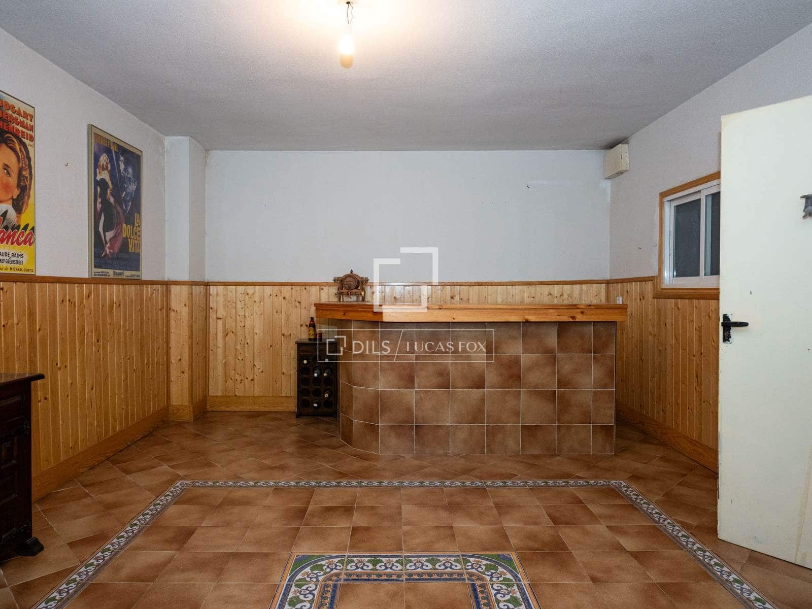 4 sovrum Villa att hyra i Madrid stad med pool garage - 2 400 € (Ref: 9950601)