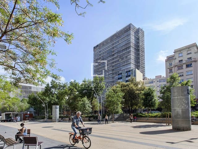 4 soveværelse Lejlighed til salg i Barcelona by - € 1.700.000 (Ref: 9950723)