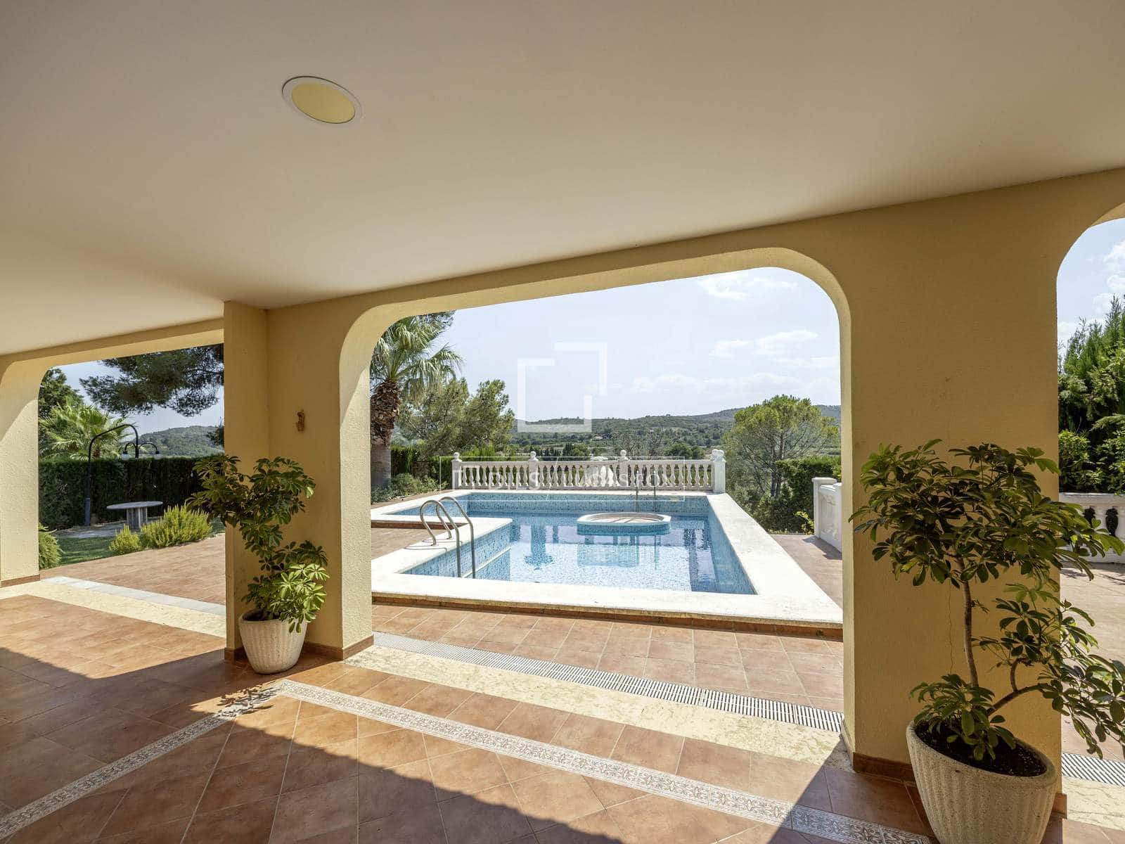 5 quarto Moradia para venda em Picassent com piscina garagem - 465 000 € (Ref: 9950724)