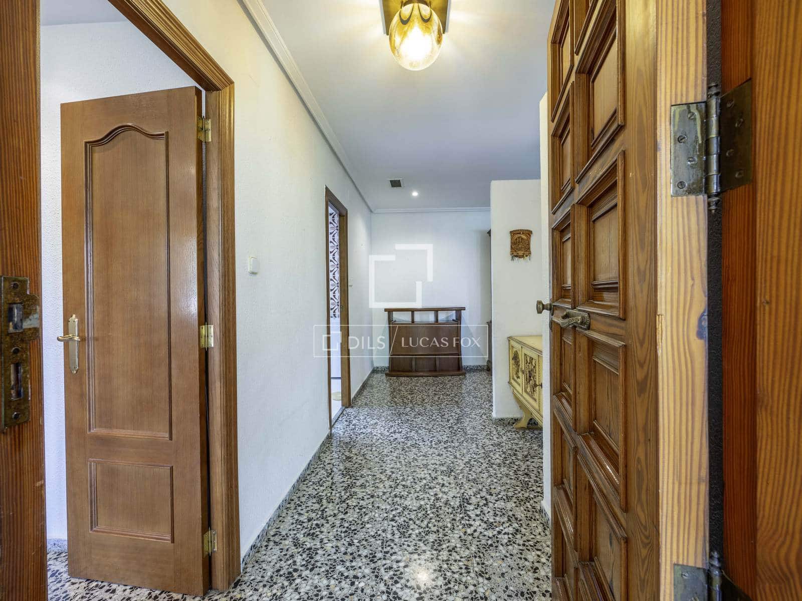 5 quarto Moradia para venda em Picassent com piscina garagem - 465 000 € (Ref: 9950724)