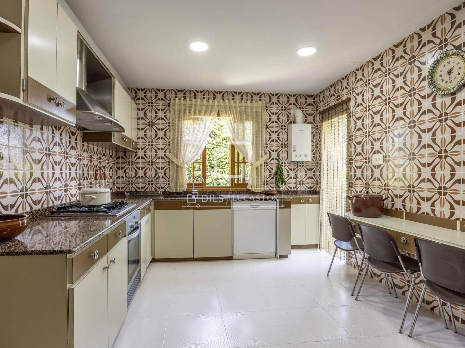 5 quarto Moradia para venda em Picassent com piscina garagem - 465 000 € (Ref: 9950724)