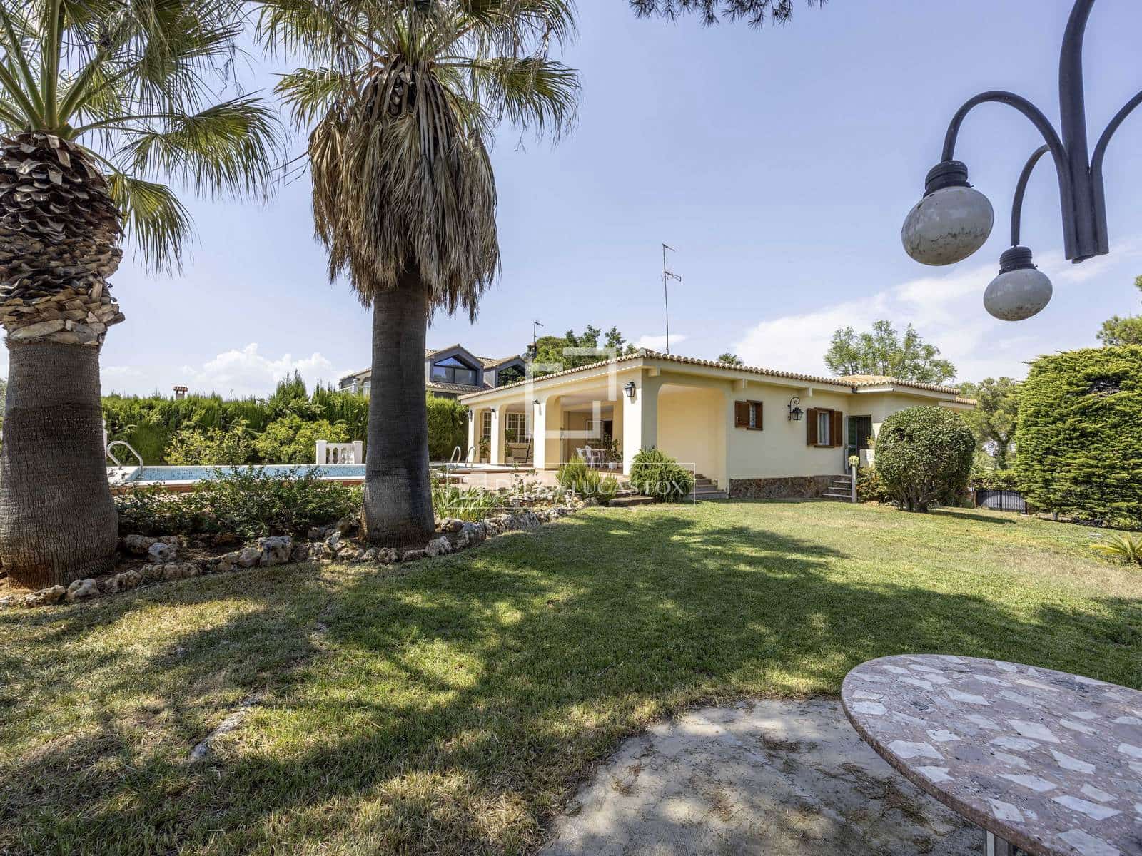 5 quarto Moradia para venda em Picassent com piscina garagem - 465 000 € (Ref: 9950724)