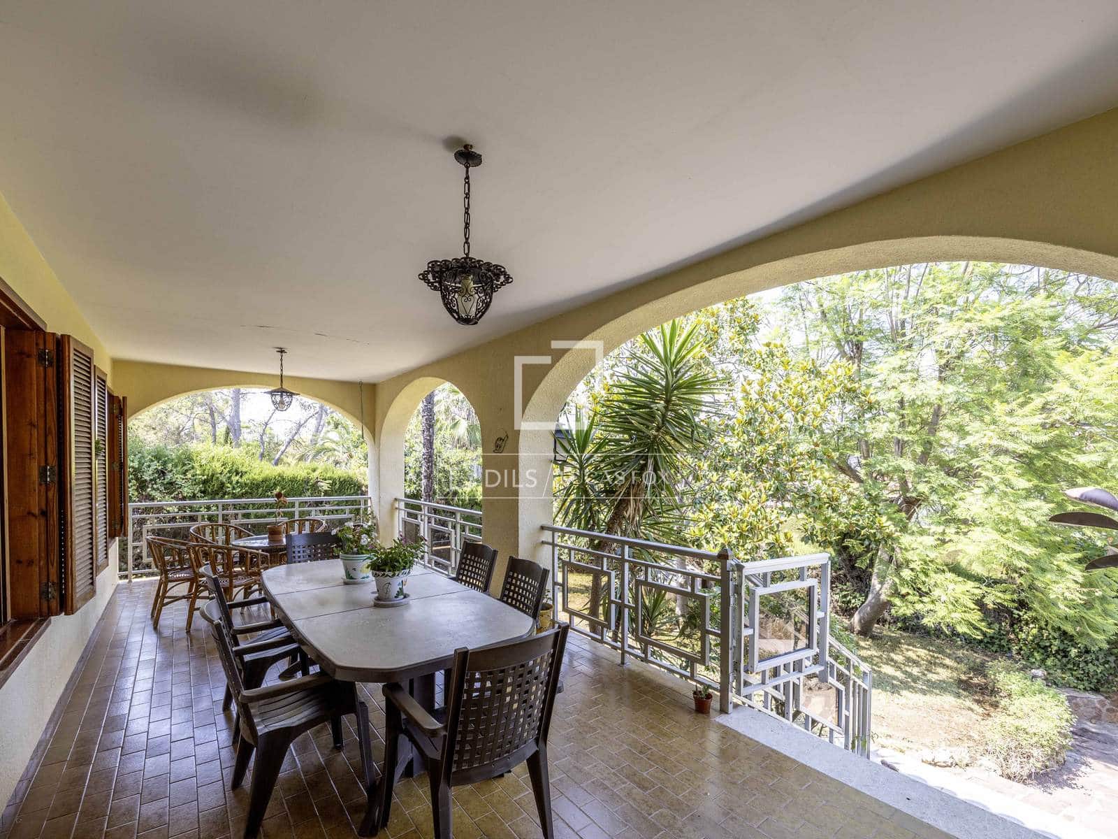 5 quarto Moradia para venda em Picassent com piscina garagem - 465 000 € (Ref: 9950724)