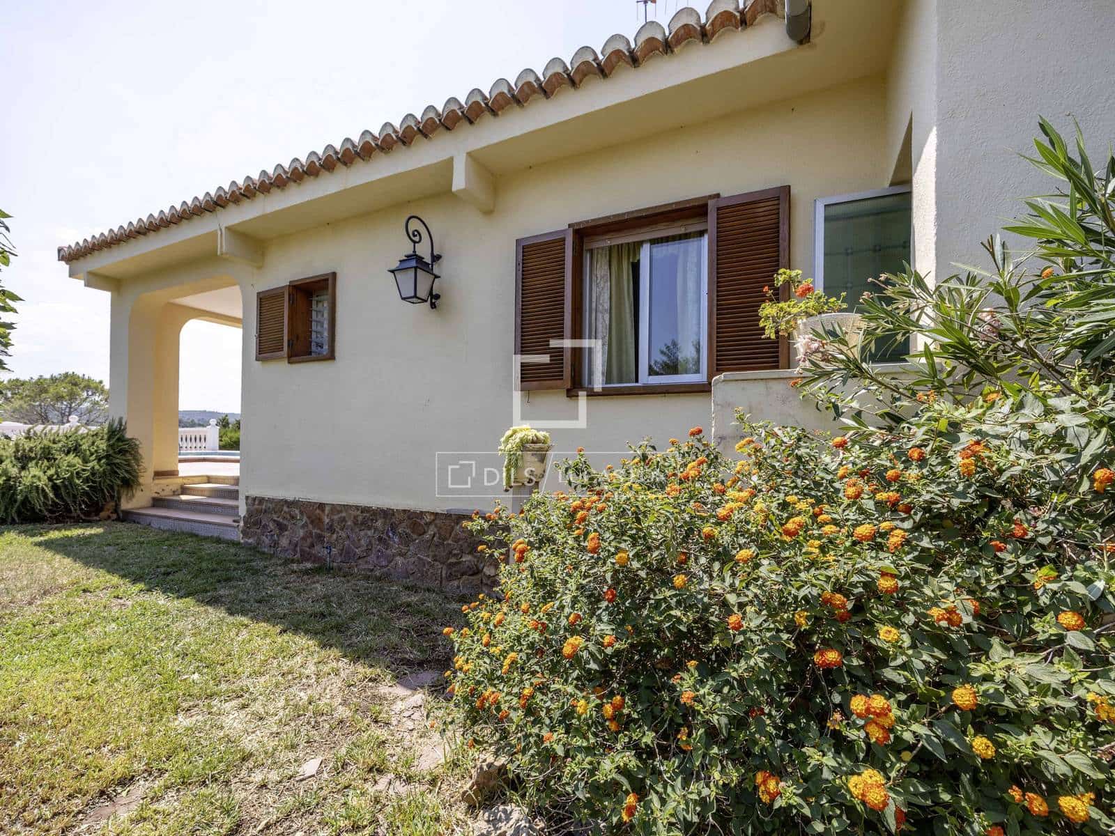 5 quarto Moradia para venda em Picassent com piscina garagem - 465 000 € (Ref: 9950724)
