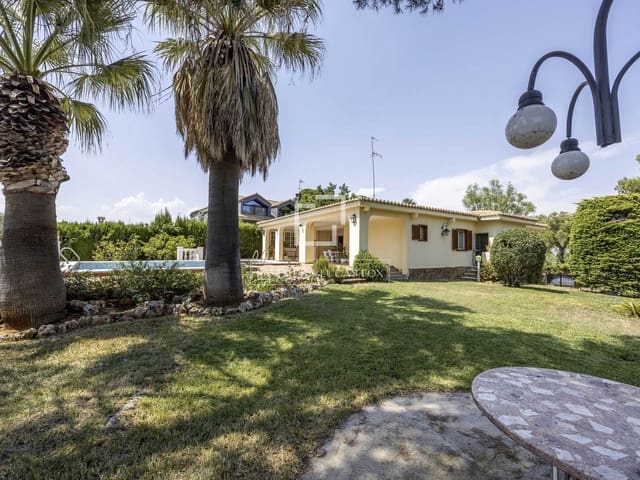 5 quarto Moradia para venda em Picassent com piscina garagem - 465 000 € (Ref: 9950724)