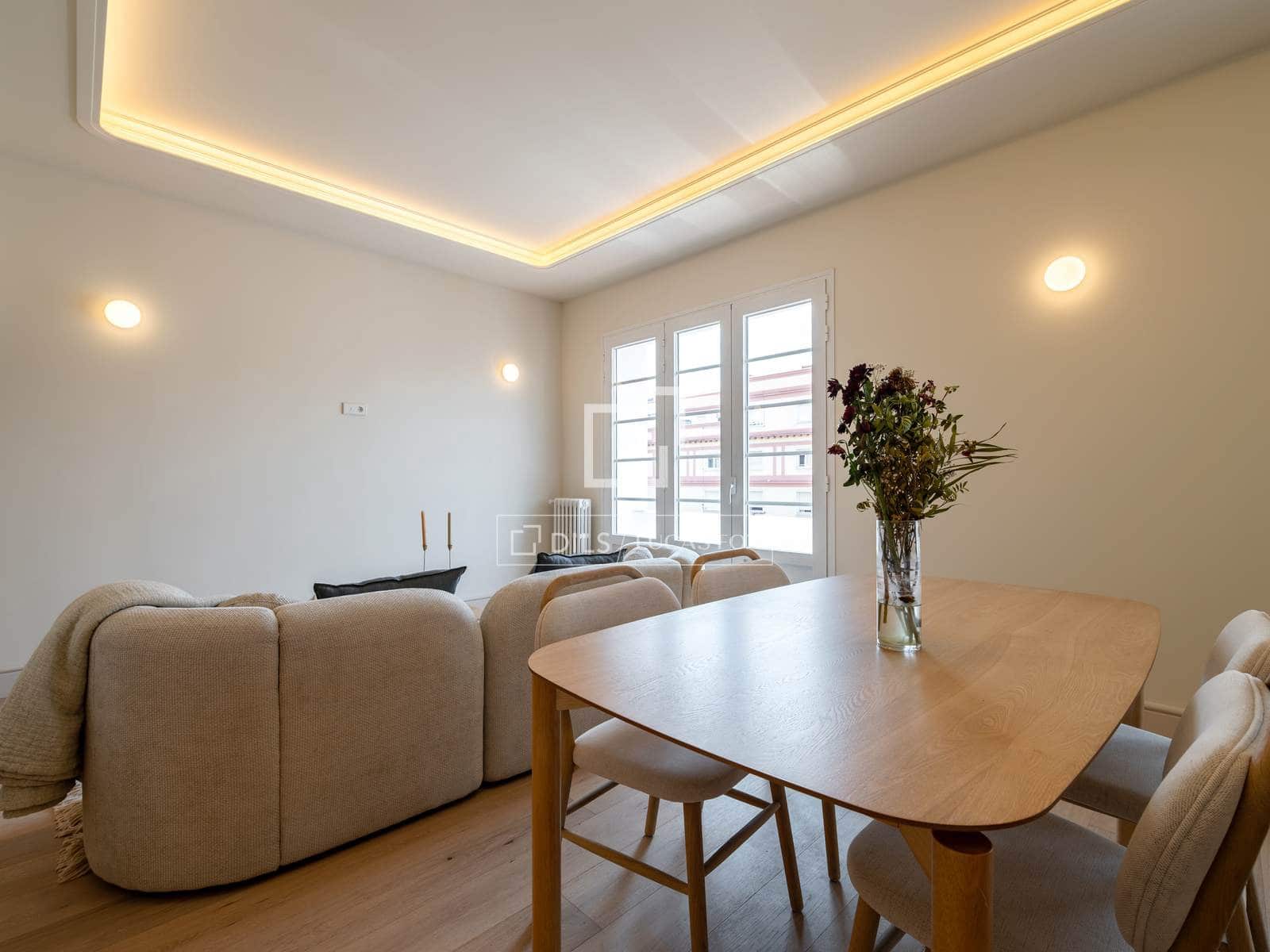 3 makuuhuone Huoneisto myytävänä paikassa Madrid kaupunki - 1 390 000 € (Ref: 9953035)