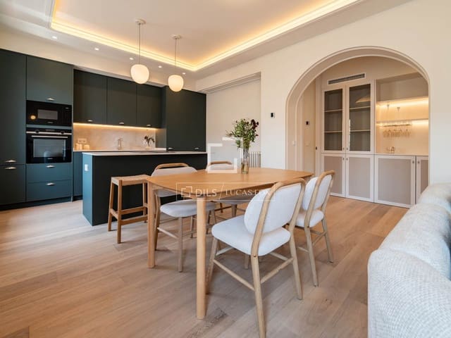 3 makuuhuone Huoneisto myytävänä paikassa Ibiza, Madrid kaupunki - 1 390 000 € (Ref: 9953035)