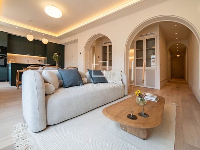 3 makuuhuone Huoneisto myytävänä paikassa Ibiza, Madrid kaupunki - 1 390 000 € (Ref: 9953035)