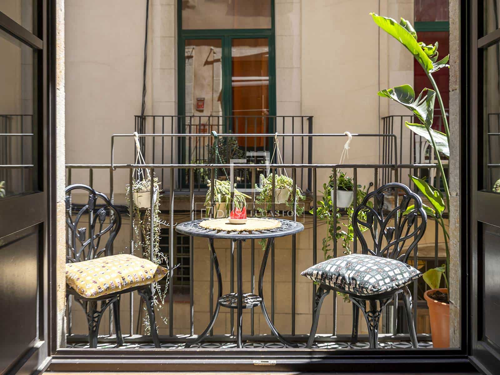 1 soveværelse Lejlighed til salg i Barcelona by - € 385.000 (Ref: 9953036)