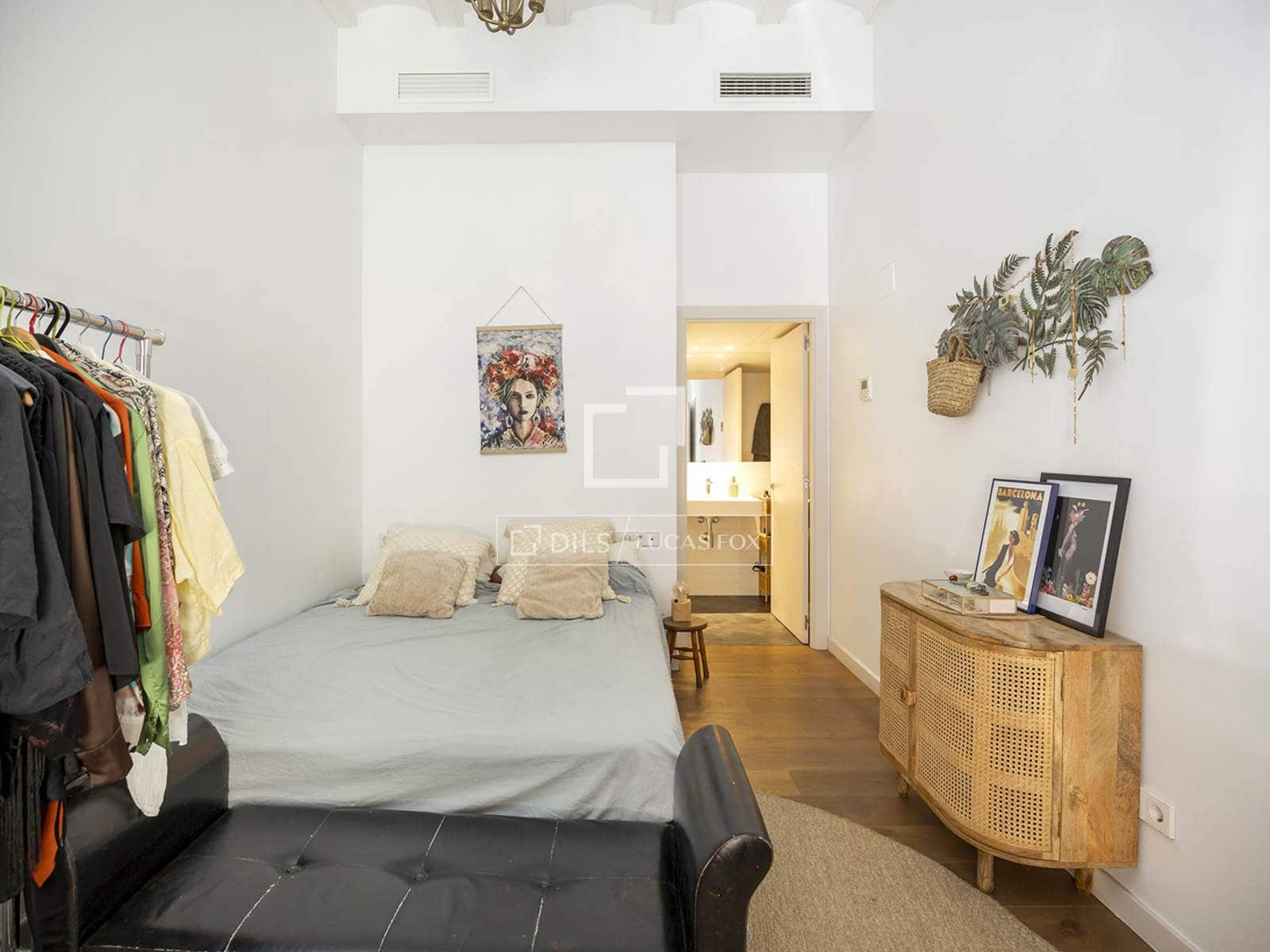1 soveværelse Lejlighed til salg i Barcelona by - € 385.000 (Ref: 9953036)