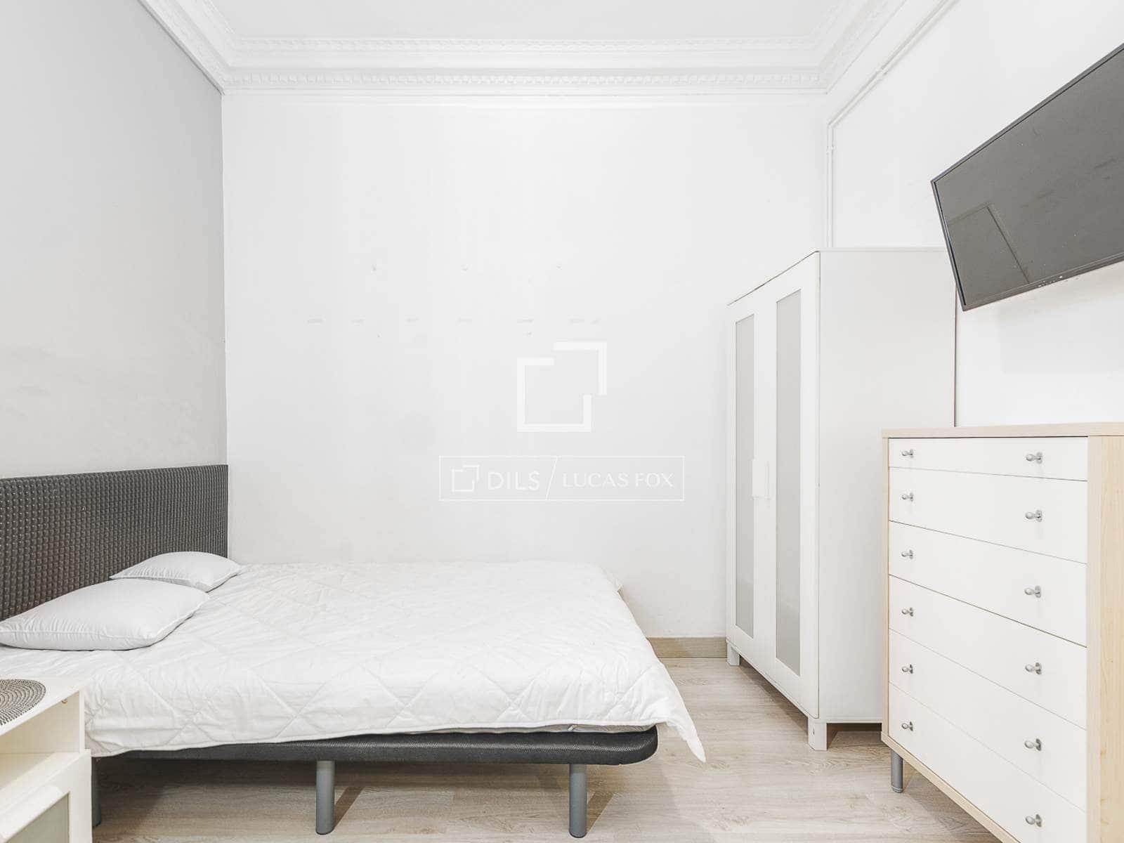 4 soveværelse Lejlighed til salg i Barcelona by - € 480.000 (Ref: 9953037)