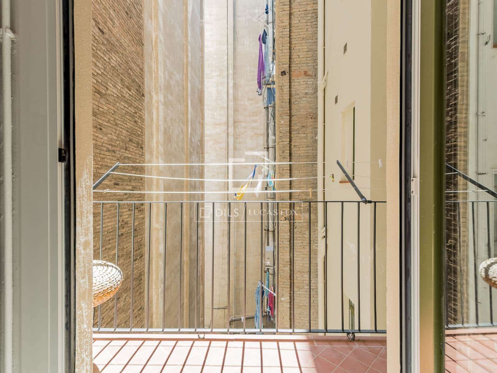 4 soveværelse Lejlighed til salg i Barcelona by - € 480.000 (Ref: 9953037)