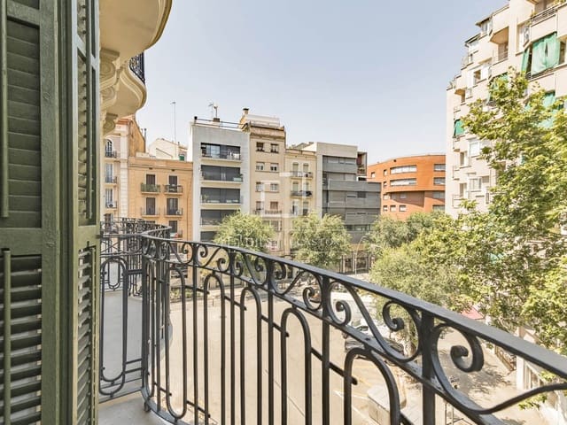 4 soveværelse Lejlighed til salg i Barcelona by - € 480.000 (Ref: 9953037)
