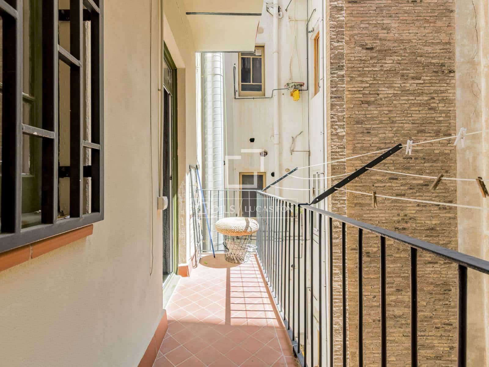 4 soveværelse Lejlighed til salg i Barcelona by - € 480.000 (Ref: 9953037)