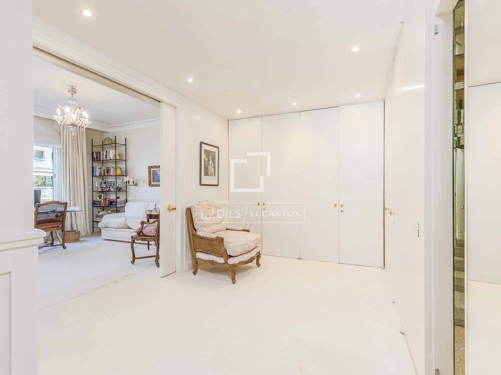 6 slaapkamer Appartement te koop in Barcelona stad met garage - € 4.700.000 (Ref: 9953038)