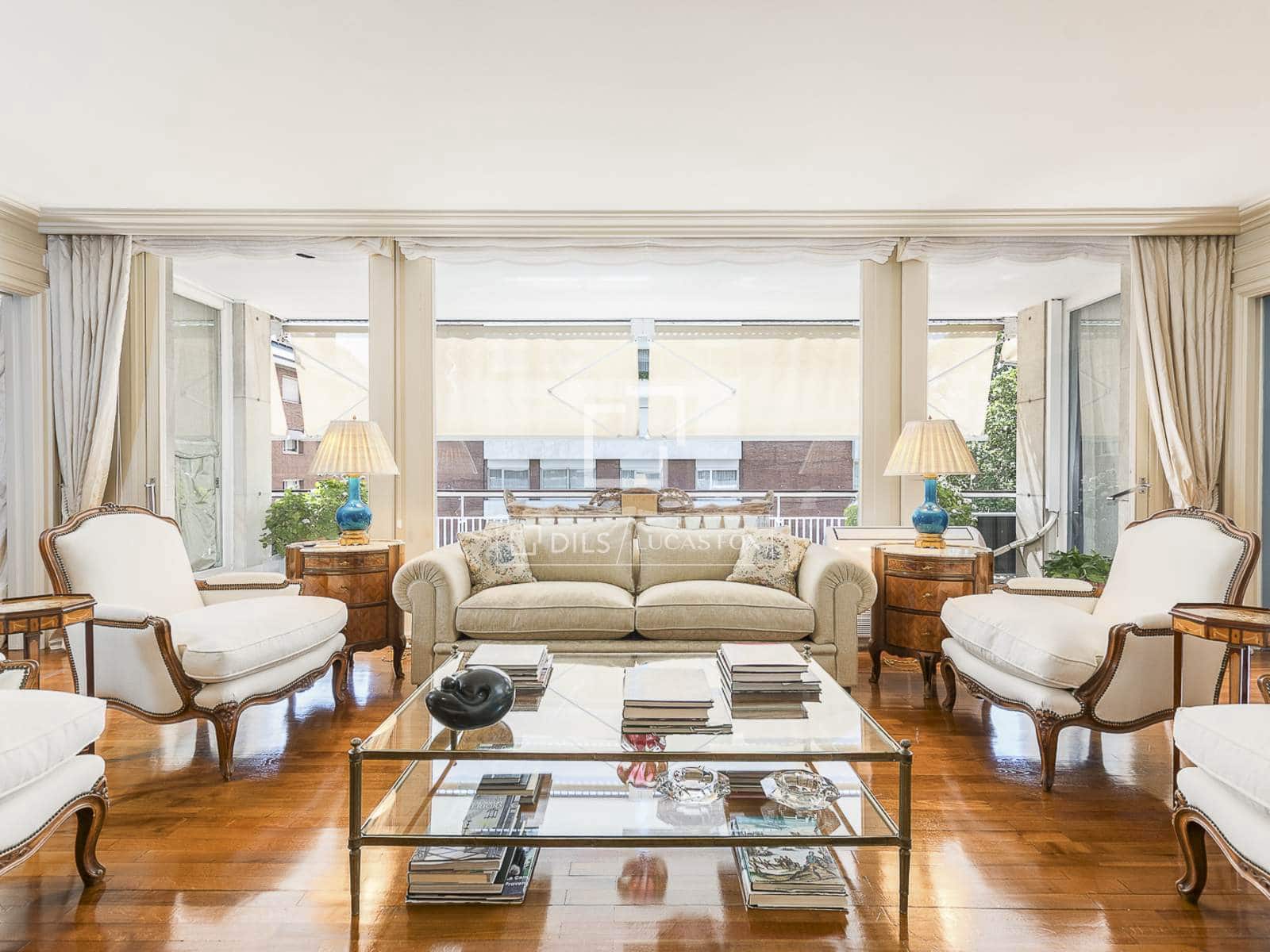 6 slaapkamer Appartement te koop in Barcelona stad met garage - € 4.700.000 (Ref: 9953038)