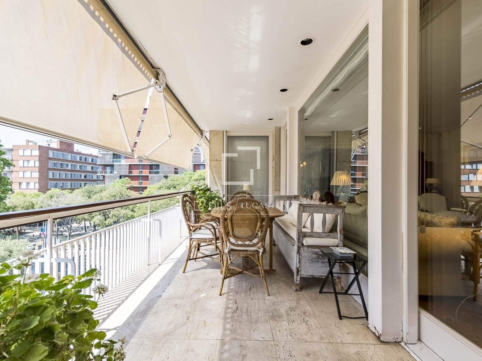 6 slaapkamer Appartement te koop in Barcelona stad met garage - € 4.700.000 (Ref: 9953038)