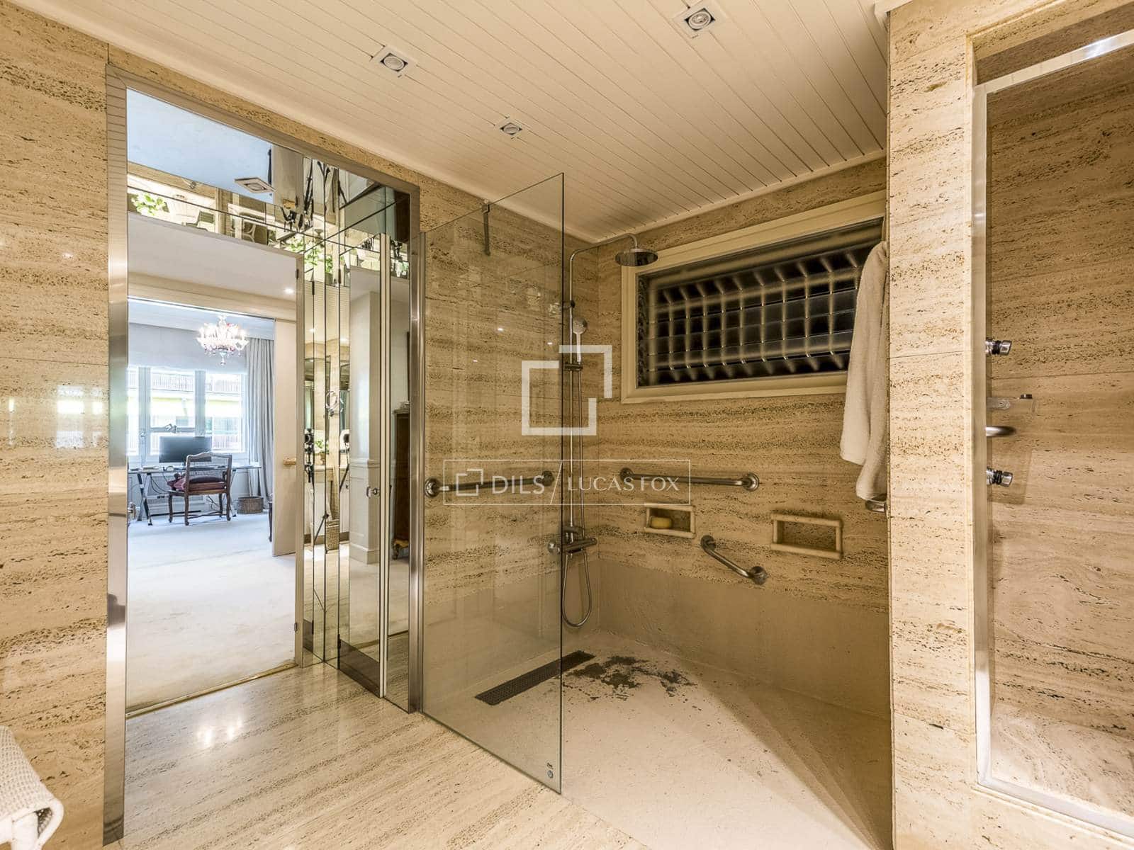 6 slaapkamer Appartement te koop in Barcelona stad met garage - € 4.700.000 (Ref: 9953038)