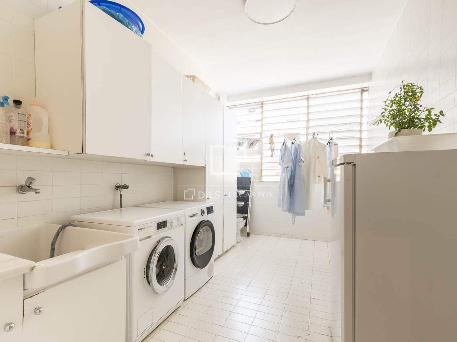 6 slaapkamer Appartement te koop in Barcelona stad met garage - € 4.700.000 (Ref: 9953038)