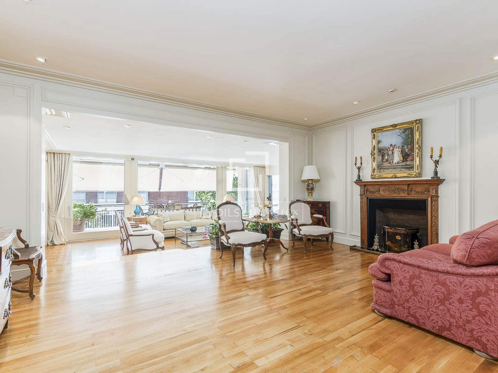 6 slaapkamer Appartement te koop in Barcelona stad met garage - € 4.700.000 (Ref: 9953038)