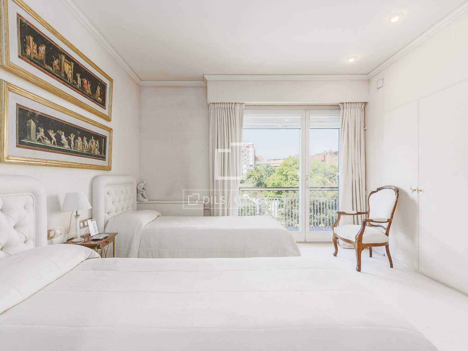 6 slaapkamer Appartement te koop in Barcelona stad met garage - € 4.700.000 (Ref: 9953038)