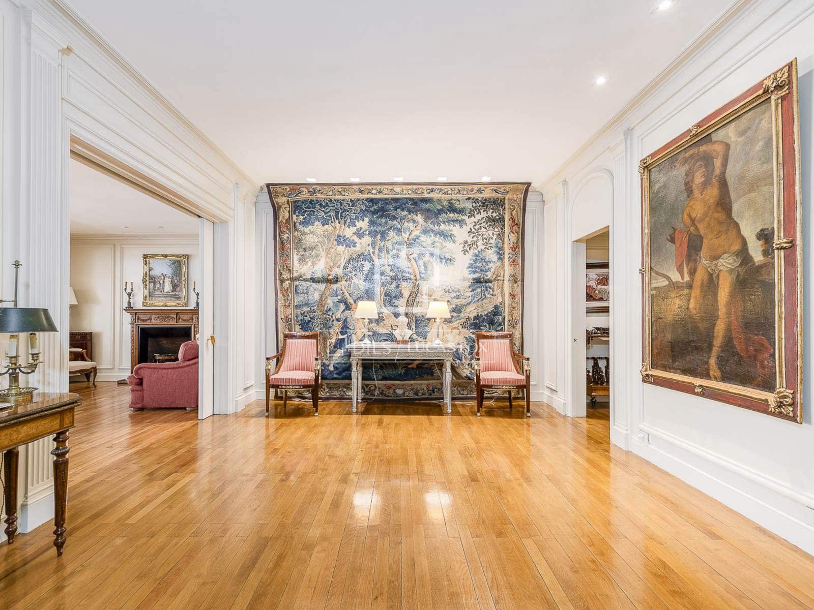 6 slaapkamer Appartement te koop in Barcelona stad met garage - € 4.700.000 (Ref: 9953038)