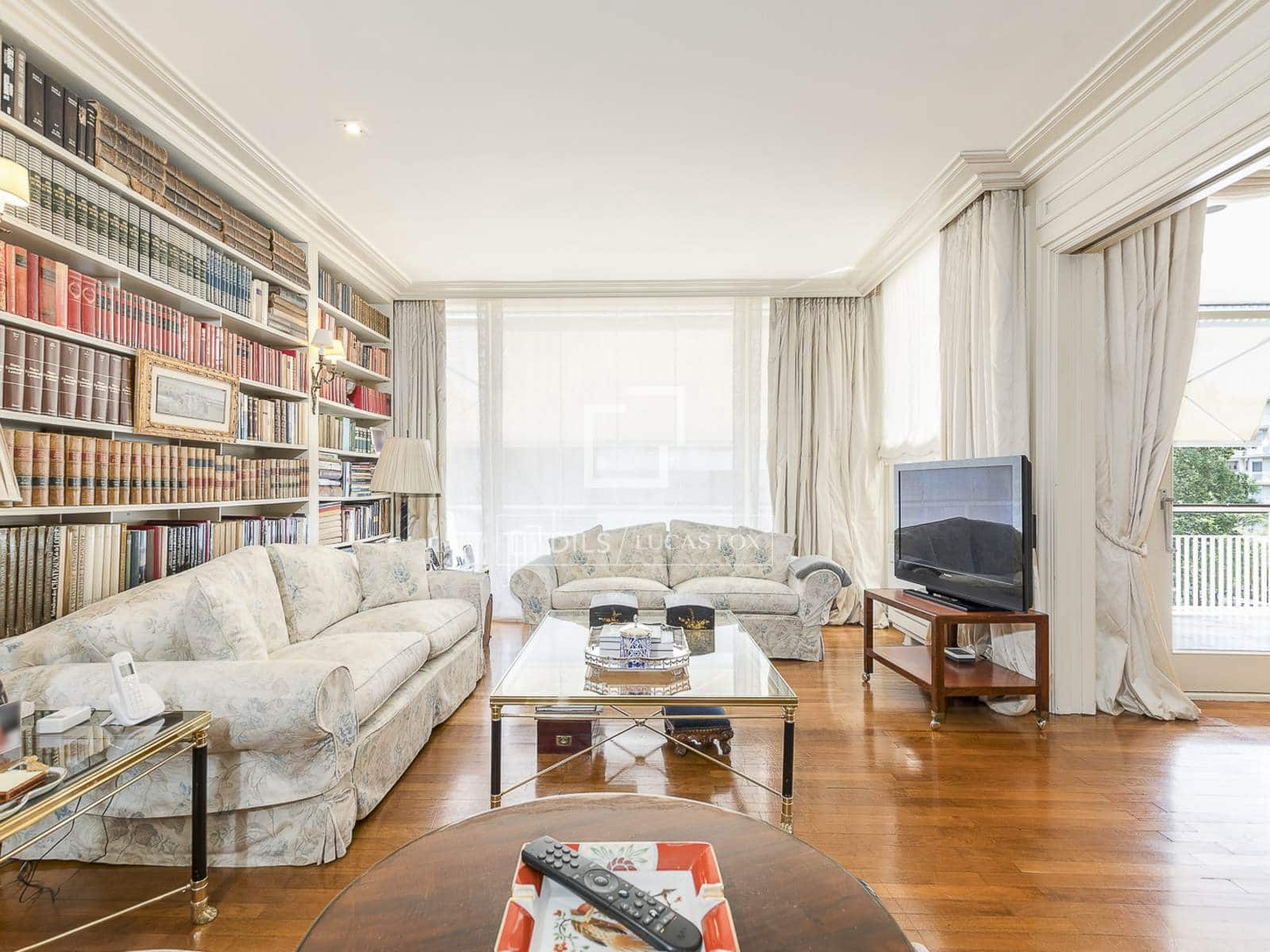 6 slaapkamer Appartement te koop in Barcelona stad met garage - € 4.700.000 (Ref: 9953038)