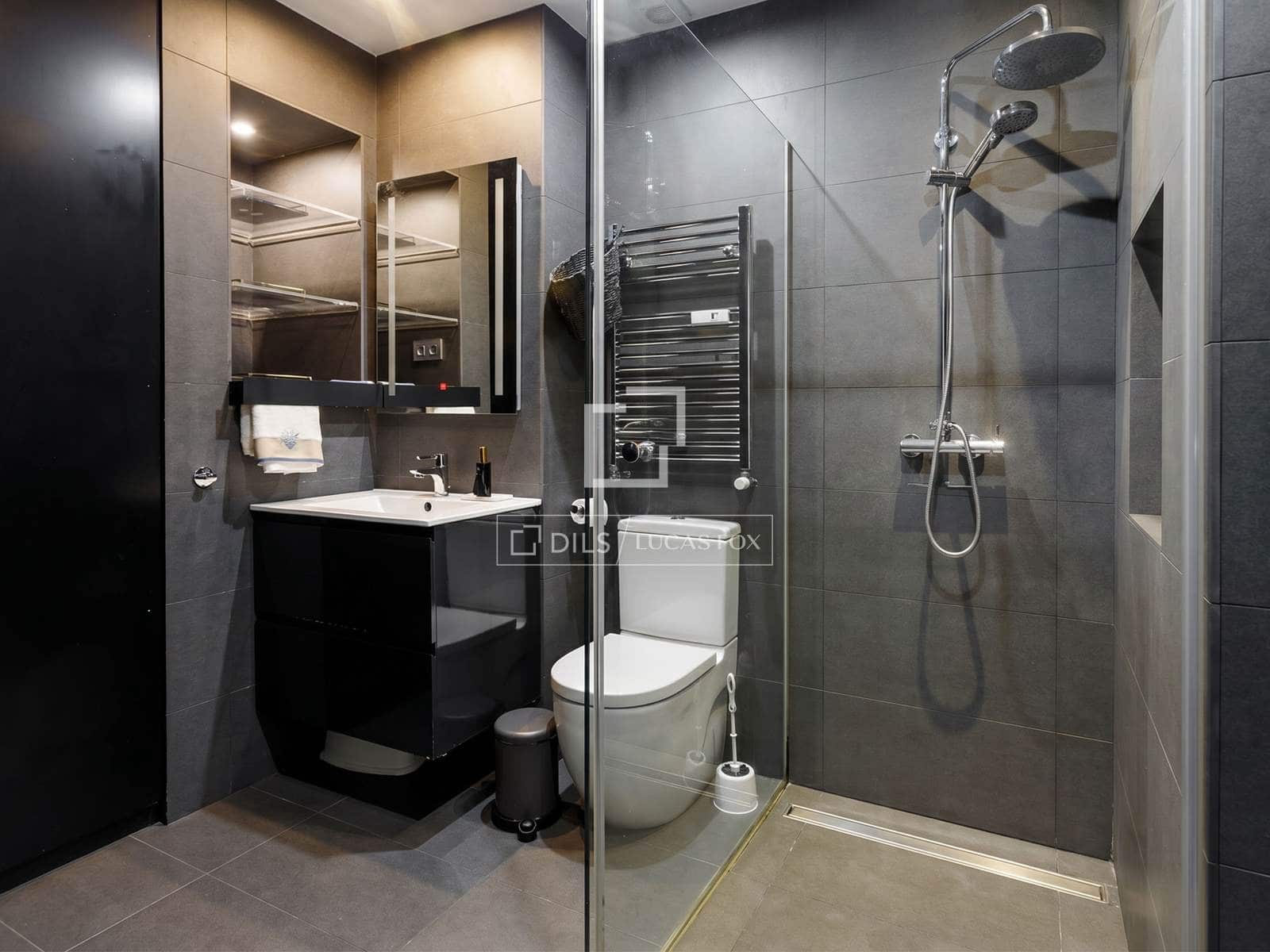 3 makuuhuone Huoneisto vuokrattavana paikassa Madrid kaupunki - 5 500 € (Ref: 9953039)