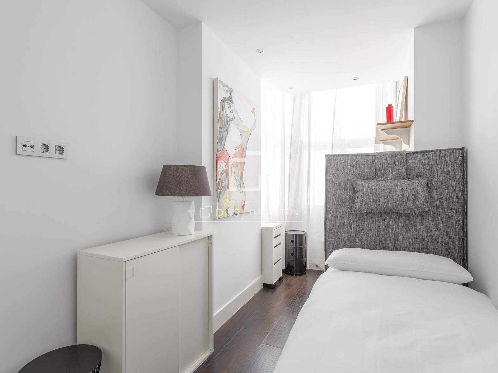 3 makuuhuone Huoneisto vuokrattavana paikassa Madrid kaupunki - 5 500 € (Ref: 9953039)