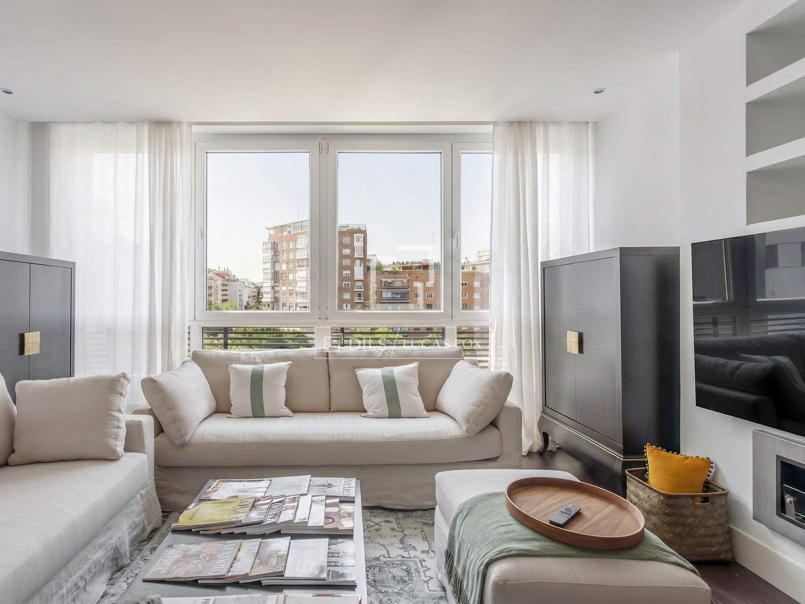 3 makuuhuone Huoneisto vuokrattavana paikassa Madrid kaupunki - 5 500 € (Ref: 9953039)