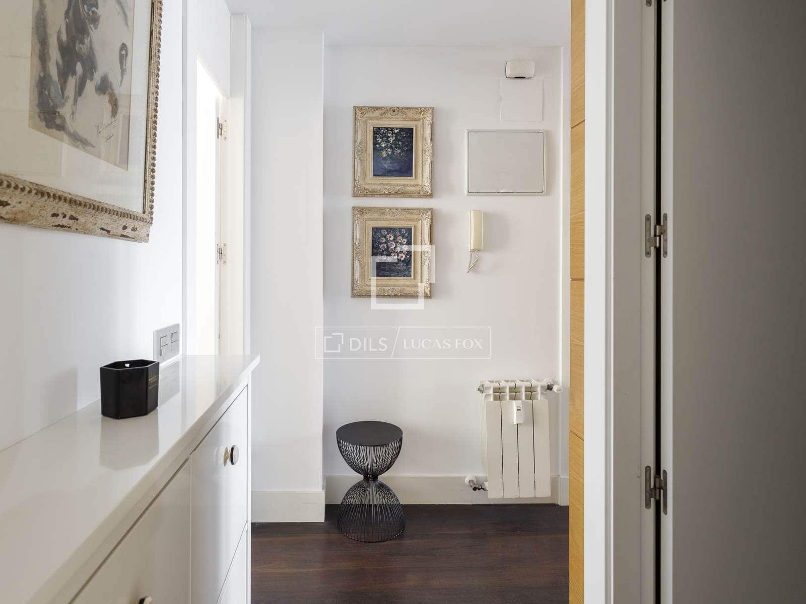 3 makuuhuone Huoneisto vuokrattavana paikassa Madrid kaupunki - 5 500 € (Ref: 9953039)