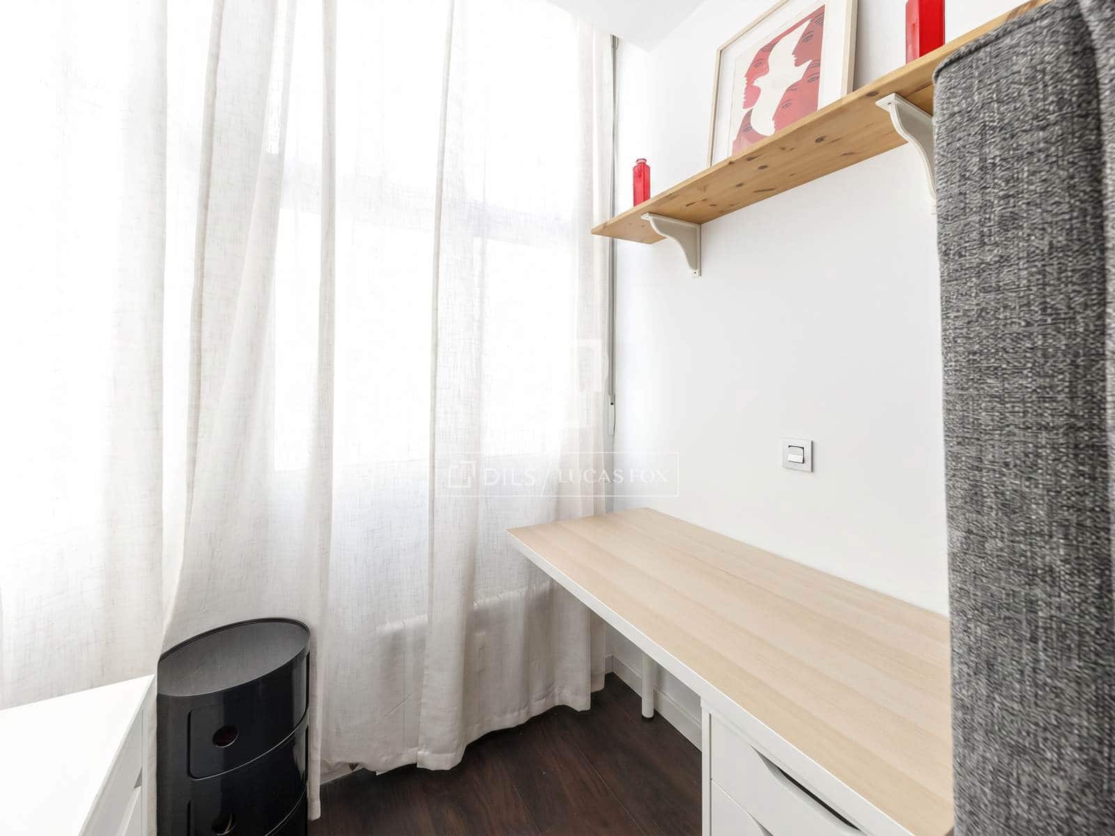 3 makuuhuone Huoneisto vuokrattavana paikassa Madrid kaupunki - 5 500 € (Ref: 9953039)