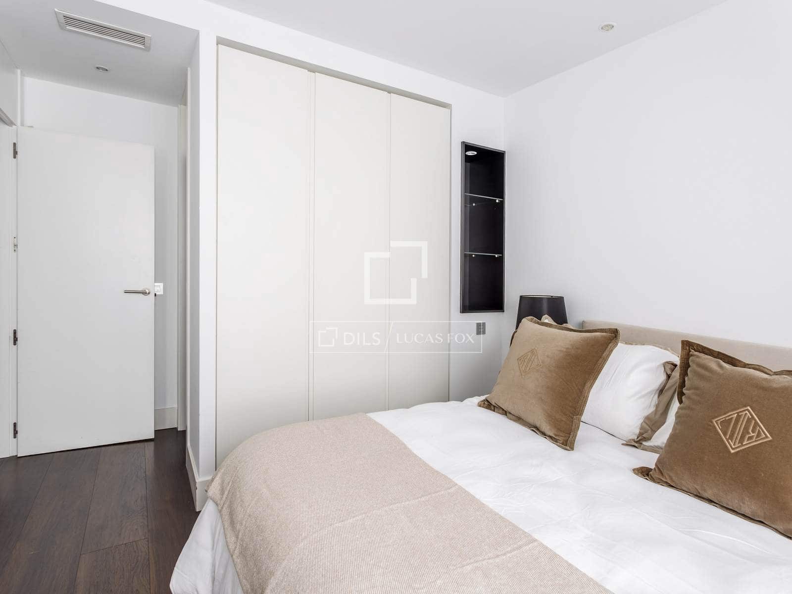 3 makuuhuone Huoneisto vuokrattavana paikassa Madrid kaupunki - 5 500 € (Ref: 9953039)