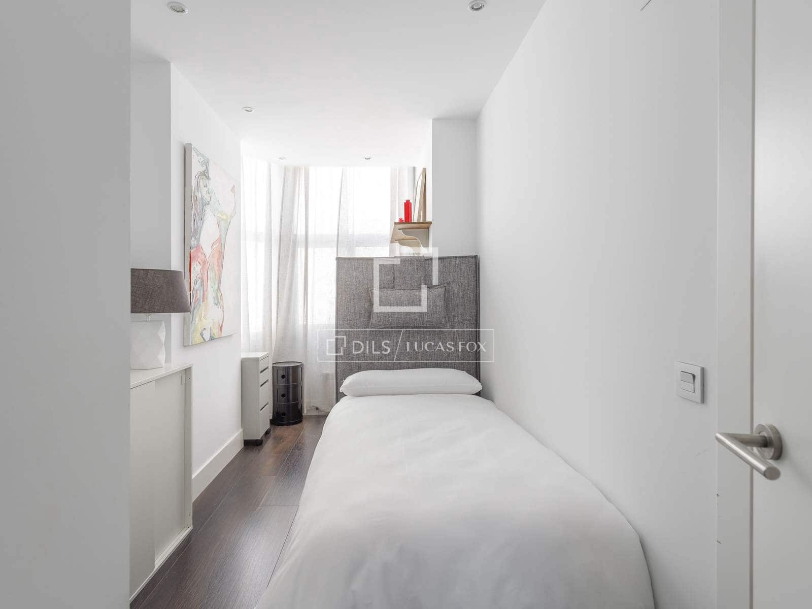3 makuuhuone Huoneisto vuokrattavana paikassa Madrid kaupunki - 5 500 € (Ref: 9953039)