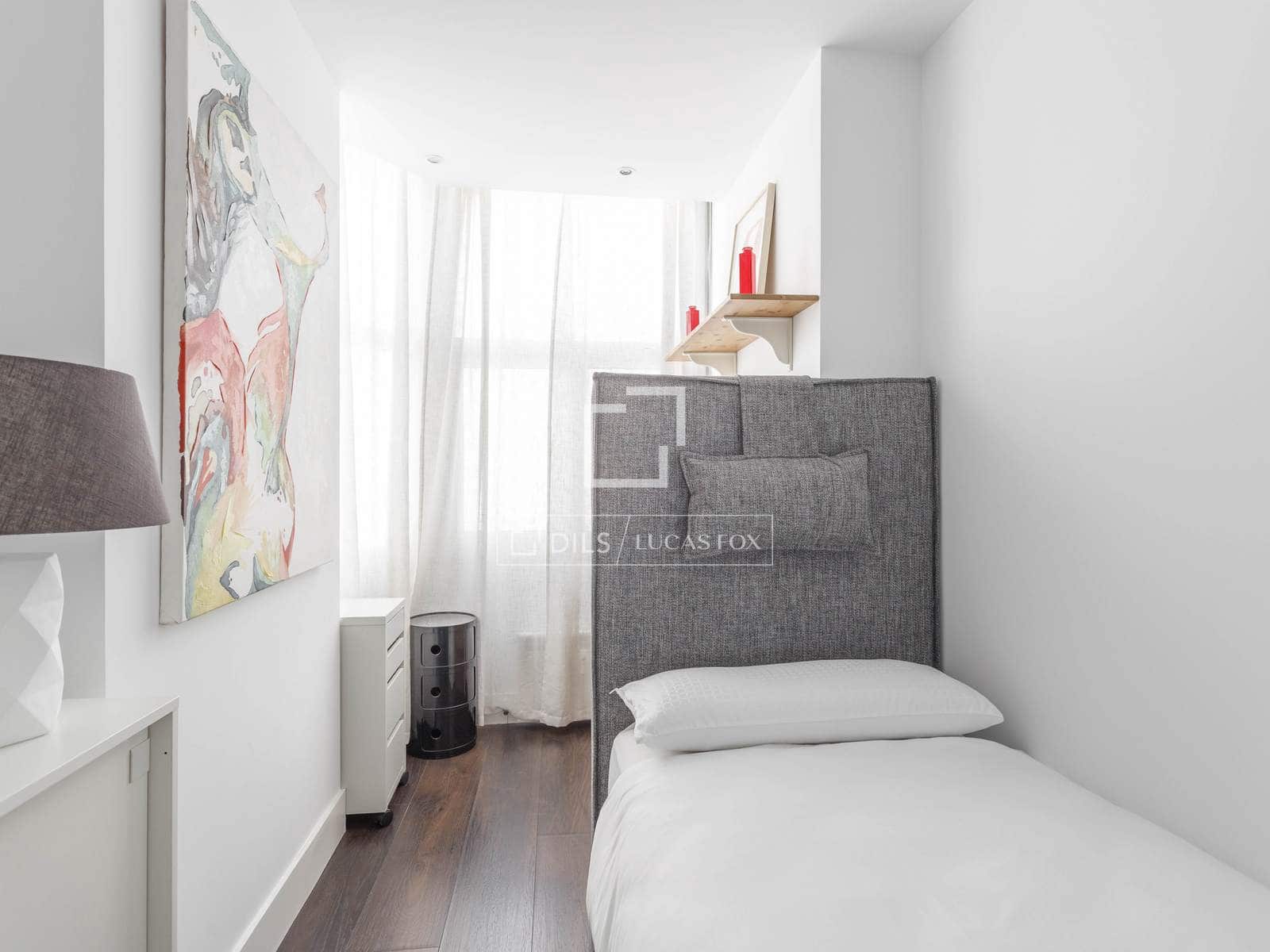 3 makuuhuone Huoneisto vuokrattavana paikassa Madrid kaupunki - 5 500 € (Ref: 9953039)